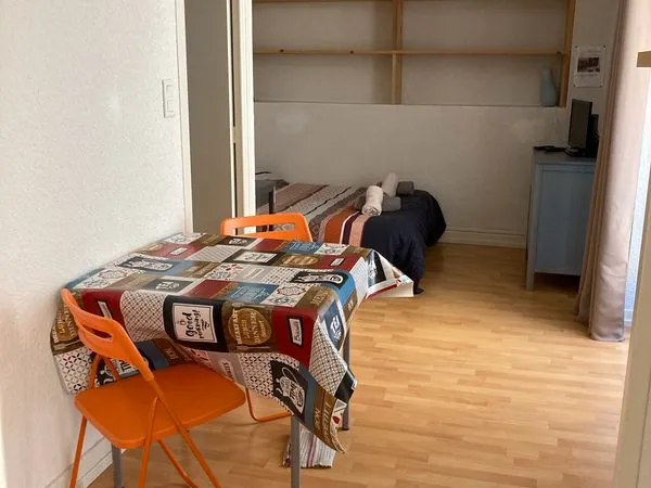 Studio meublé plein centre Vichy