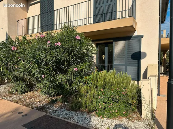 A vendre - Bel appartement en résidence avec piscine, au coeur d'un environnement calme et agréable