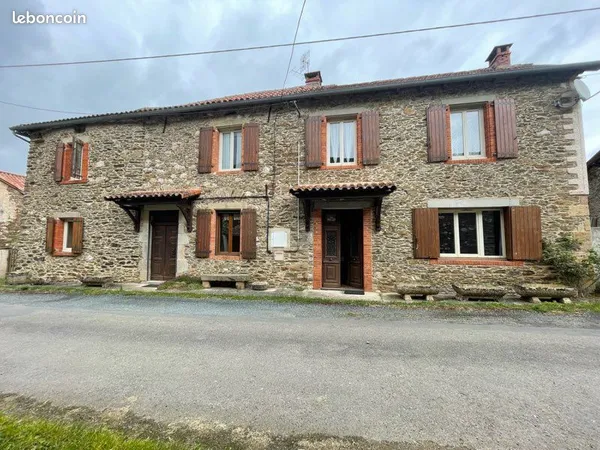 Maison familiale de caractère