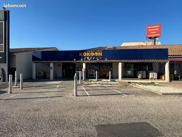 Local commercial 240 m² Roquebrune-sur-Argens