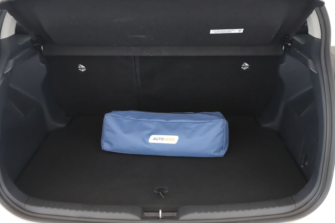 Toyota Yaris 1.5 Hybride Dynamic — photo 16