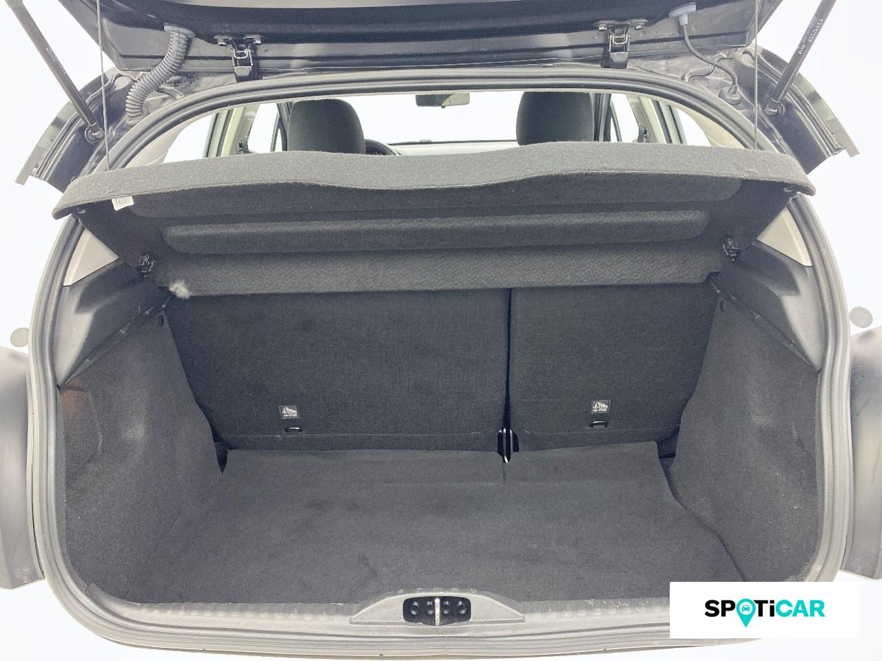 Citroën C3 1.2 puretech 83ch s&s shine — photo 6