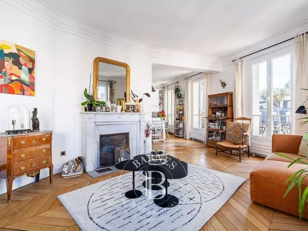 Appartement 6 pièces 119 m²