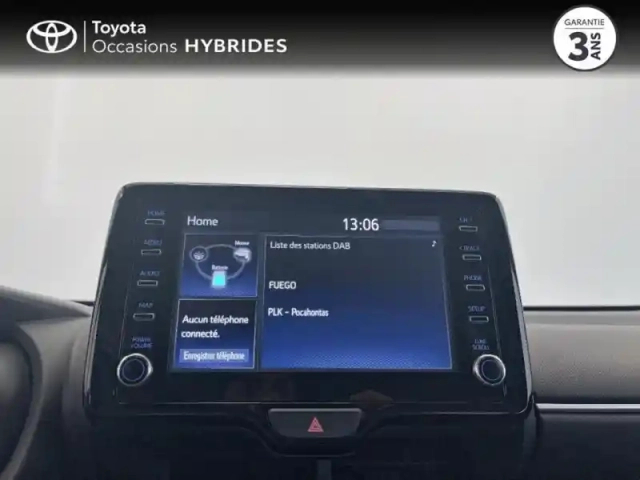 Toyota Yaris 116h design 5p my21 — photo 15