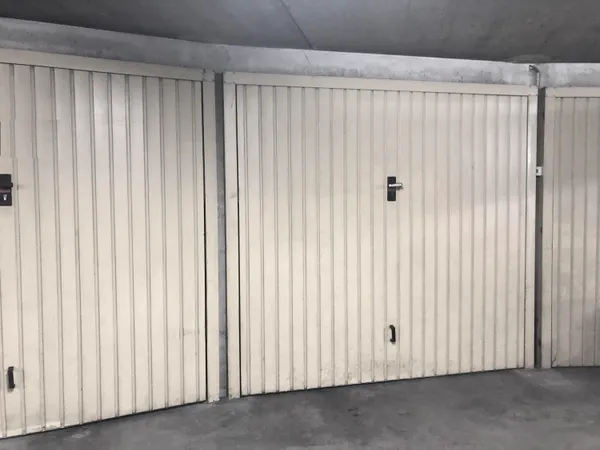 Loue garage 12m² en sous-sol