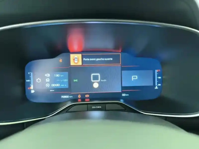 Citroën C5 Aircross puretech 130 s&amp;s eat8 c-series — photo 21