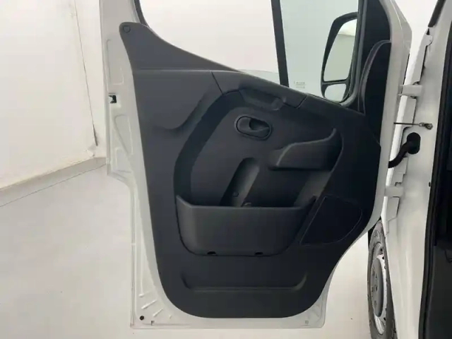 Renault Master fgn trac f3500 l3h3 blue dci 135 — photo 20