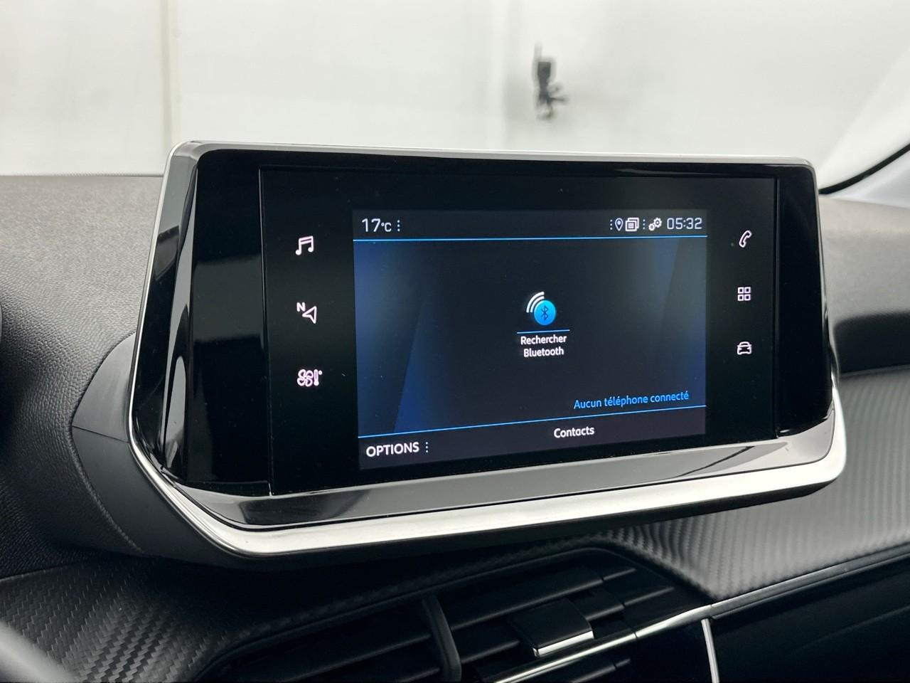Peugeot 208 puretech 100 s&s bvm6 allure — photo 23