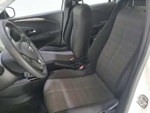 Opel Corsa 1.2 turbo 100 ch bva8 — photo 11