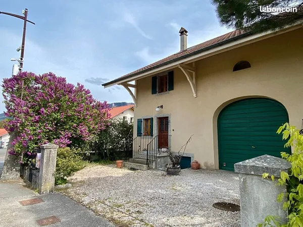 Propriété 7 pièces 217 m²