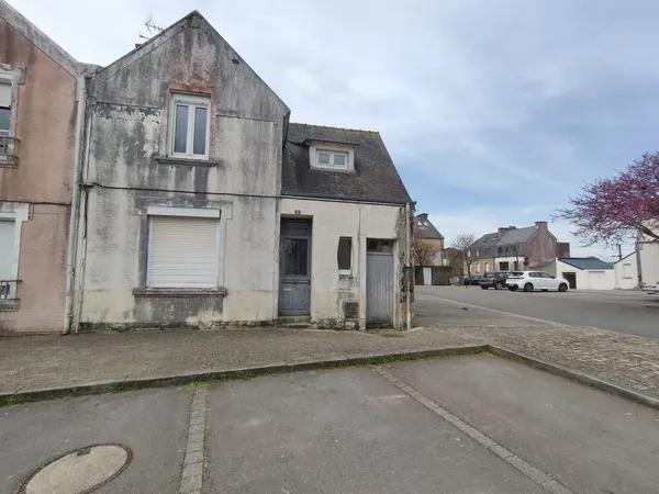 **Maison à rénover ? 96 m² ? Centre-ville de Rosporden ? Gar