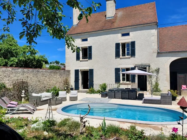 Maison de village à Voulaines-Les-Templiers.