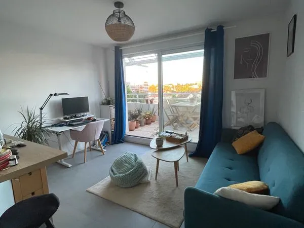 Location T2 39 m² avec terrasse - Hôtel de Ville - Montpellier