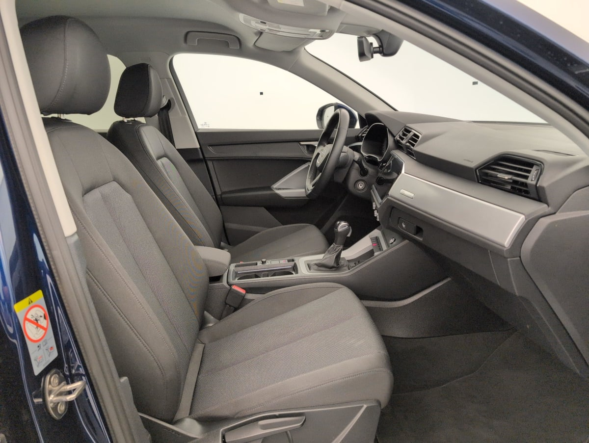Audi Q3 — photo 9