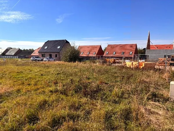 Terrain 383 m²