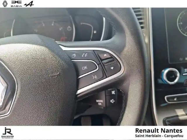 Renault Scenic 1.3 tce 140ch techno — photo 29