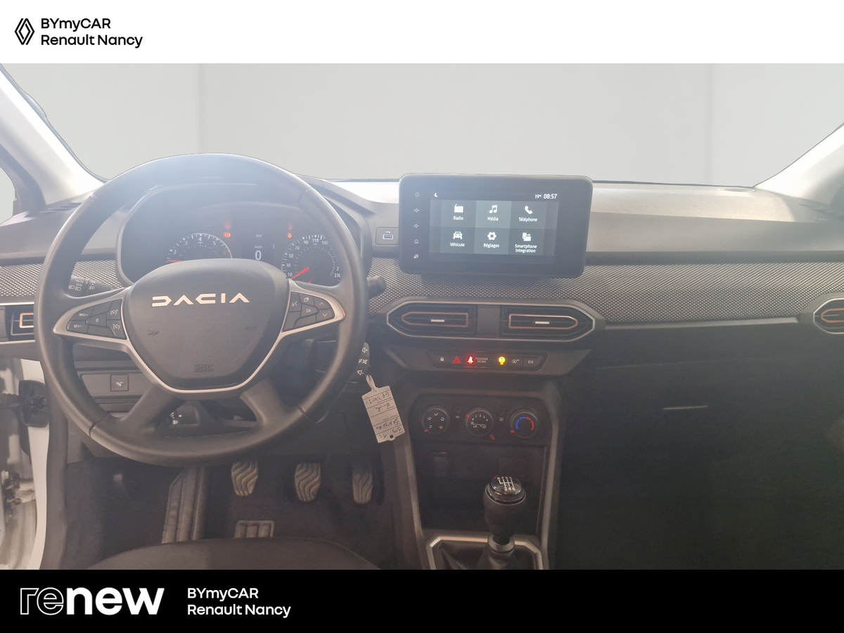 Dacia Sandero TCe 90 — photo 9