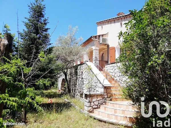 Maison 6 pièces 160 m²