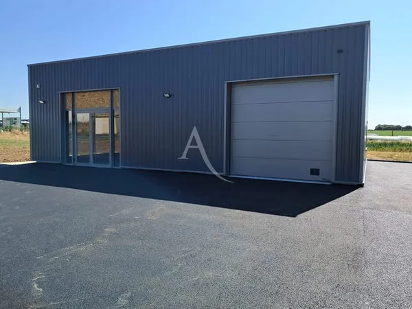 Local commercial 116 m²