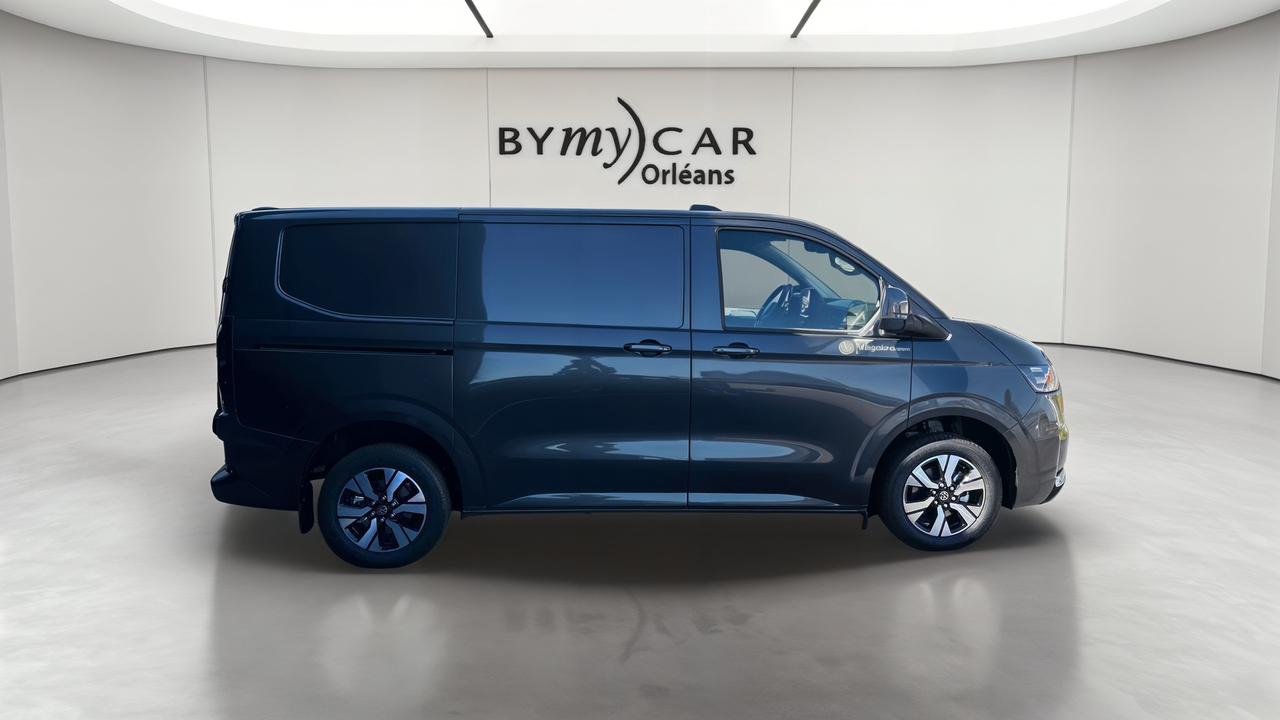 Volkswagen Utilitaires TRANSPORTER VAN L1H1 2.0 TDI 150 BVA8 — photo 6
