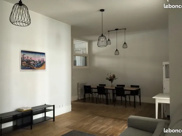 Grande colocation meublée rue piétonne