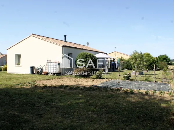Maison plain pied trois chambes et terrain