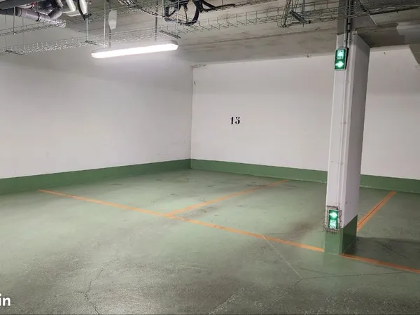 Place de parking sécurisée à louer - Pantin/Hoche