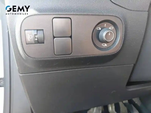 Citroën C3 puretech 83 s&amp;s bvm5 — photo 20