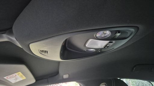 DS DS4 2.0 BLueHDI 180 EAT8 - Sport Chic – 2017 – 156960 km – Diesel – Boîte Automatique — photo 4