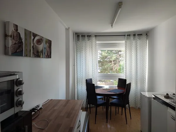 Loue 1 chambre indépendante meublée dans appartement 54m² (colocation) - Oullins