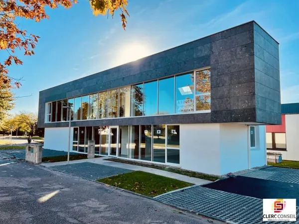 Bureau 52 m²