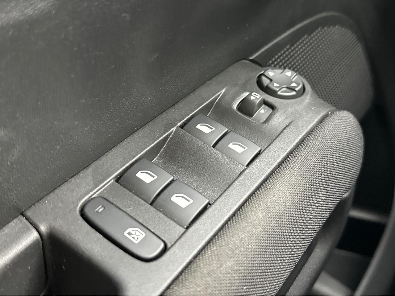 Citroën C3 Aircross puretech 110 s&s bvm6 shine pack — photo 15
