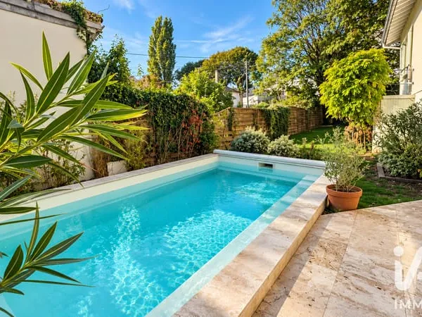Maison 5 pièces 93 m²