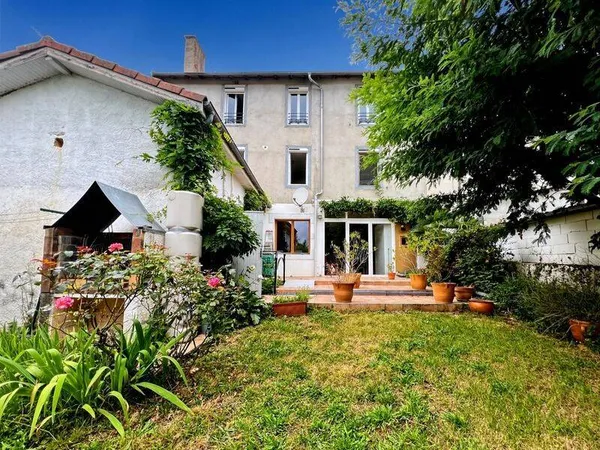 Immeuble 10 pièces 312 m²