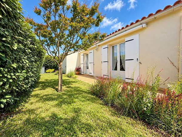 Maison de plain-pied 4 pièces 77 m²