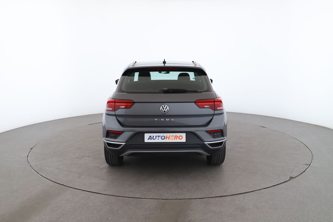 Volkswagen T-Roc 1.5 TSI EVO Carat — photo 4