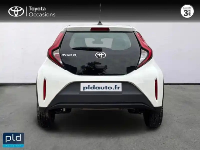 Toyota Aygo X 1.0 vvt-i 72ch dynamic — photo 7