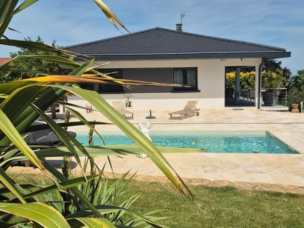 Maison 4 pièces 250 m²