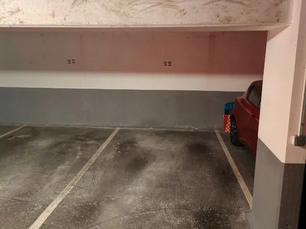 Loue place de parking - Centre