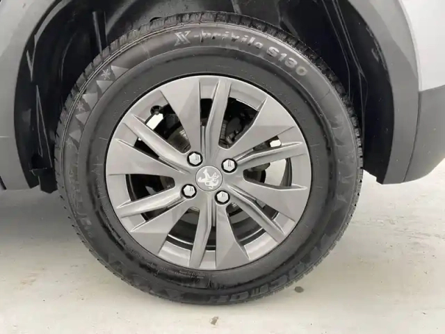 Peugeot 2008 puretech 100 s&amp;s bvm6 — photo 48