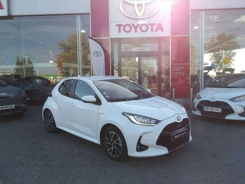 Toyota YARIS Toyota Yaris 116h Design 5p — photo 1