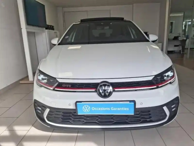 Volkswagen Polo 2.0 tsi 207ch gti dsg7 — photo 8