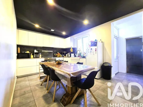 Maison 6 pièces 110 m²