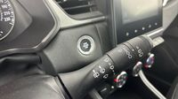 Toyota Yaris Cross 116h Design AWD-i MY22 — photo 16