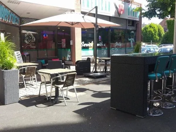 Local commercial 160 m²
