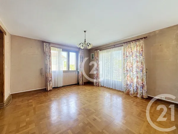Maison 7 pièces 156 m²