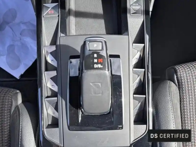 Ds Ds 3 crossback e-tense performance line — photo 12