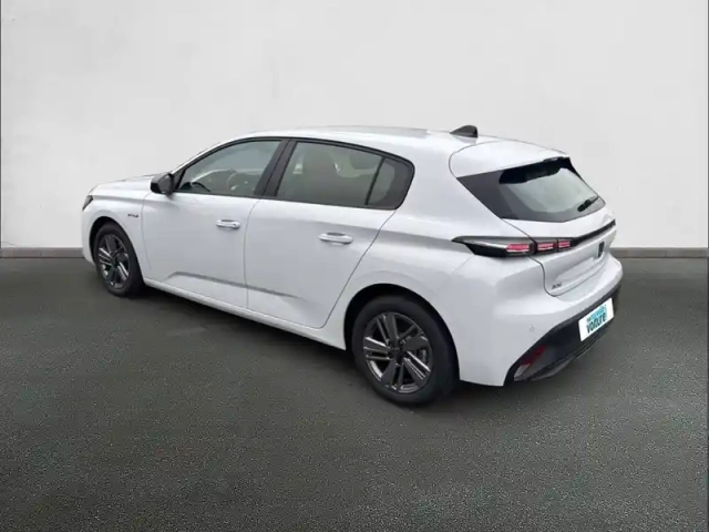 Peugeot 308 hybrid 136 e-dcs6 — photo 27