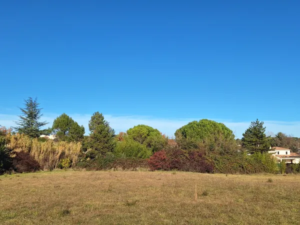 Terrain en lotissement 220 m²