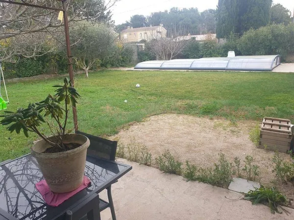 Maison de plain-pied 2 pièces 60 m²